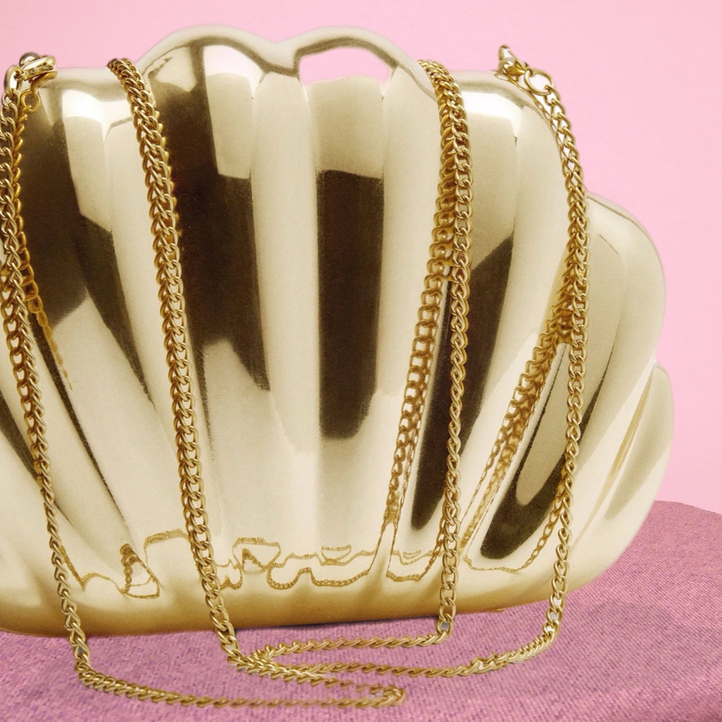 Clutch Golden Shell